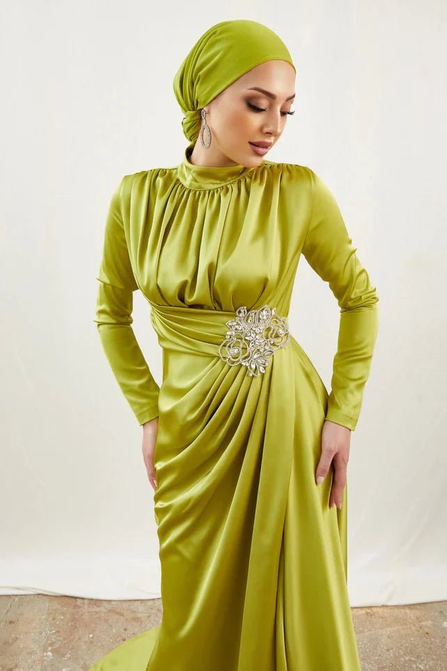 Berra Taşlı Yağ Yeşili Tesettür Abiye - FioraofDress - tesettur - abiye - 42 - YAĞ YEŞİLİ - hijab - evening - dress