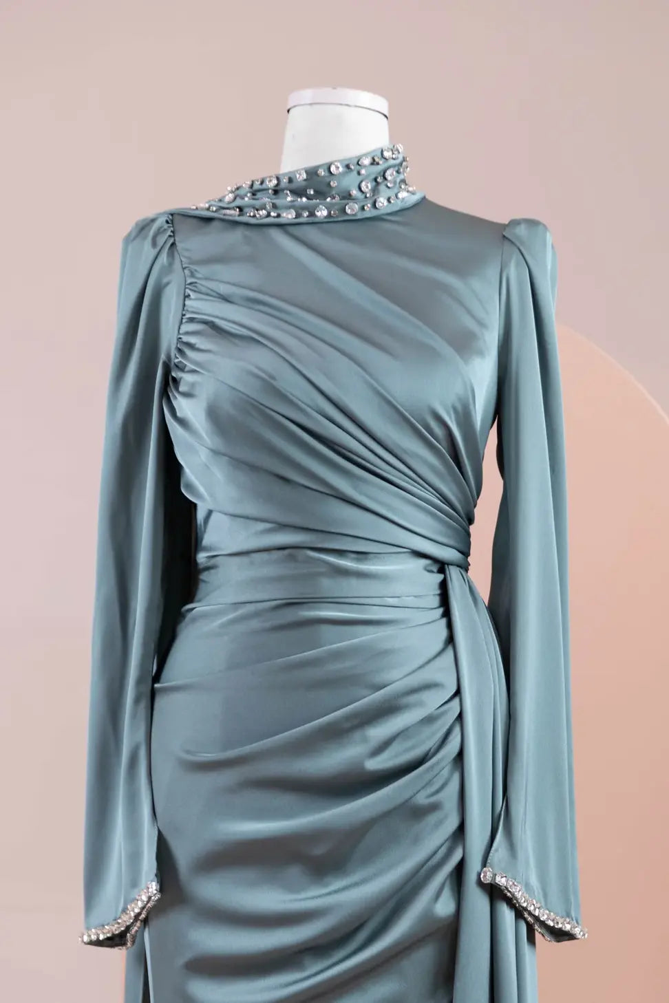 Ziri Tesettür Abiye.