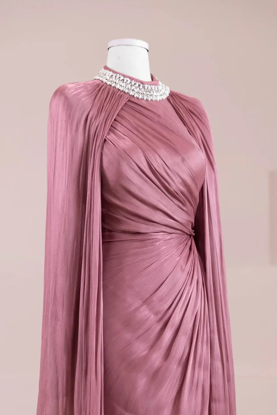 Nela Tesettür Abiye.