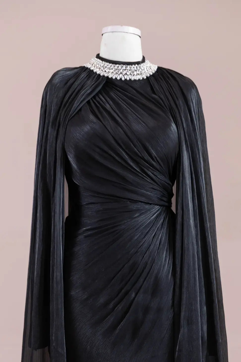 Nela Tesettür Abiye.