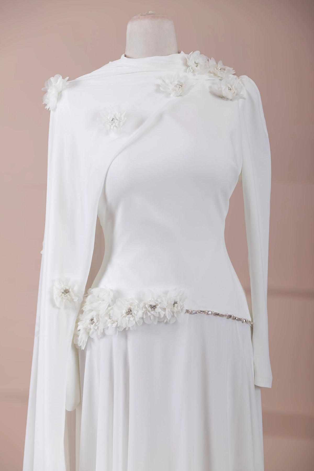 VibeChic Tesettür Abiye - Beyaz