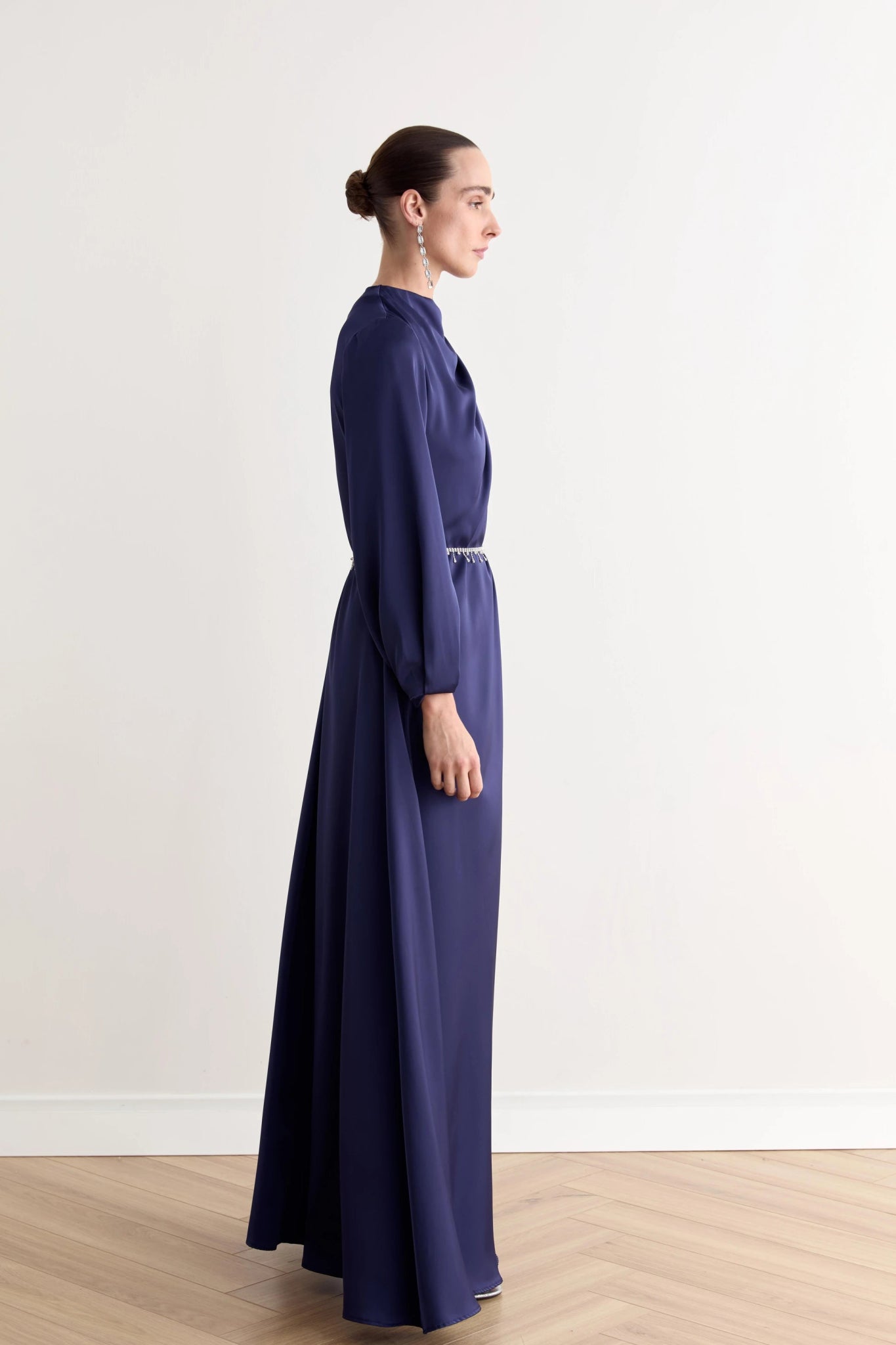 Juan Pileli Kemerli Saten Tesettür Elbise - FioraofDress - tesettur - abiye - lacivert - 36 - hijab - evening - dress